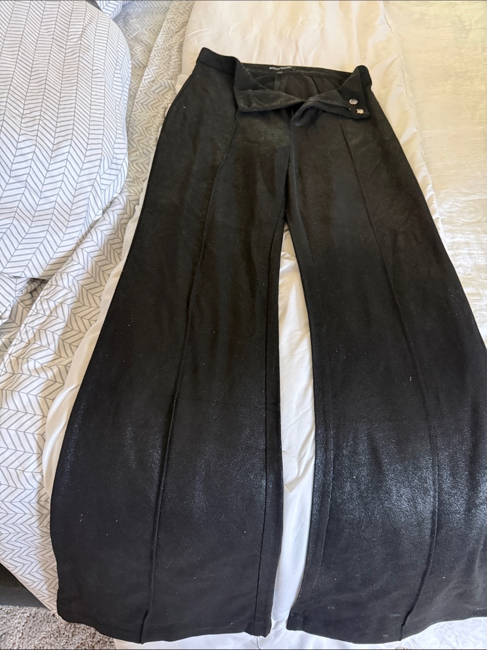 High-Rise Black Wide-Leg Trousers with Front Seam Detail